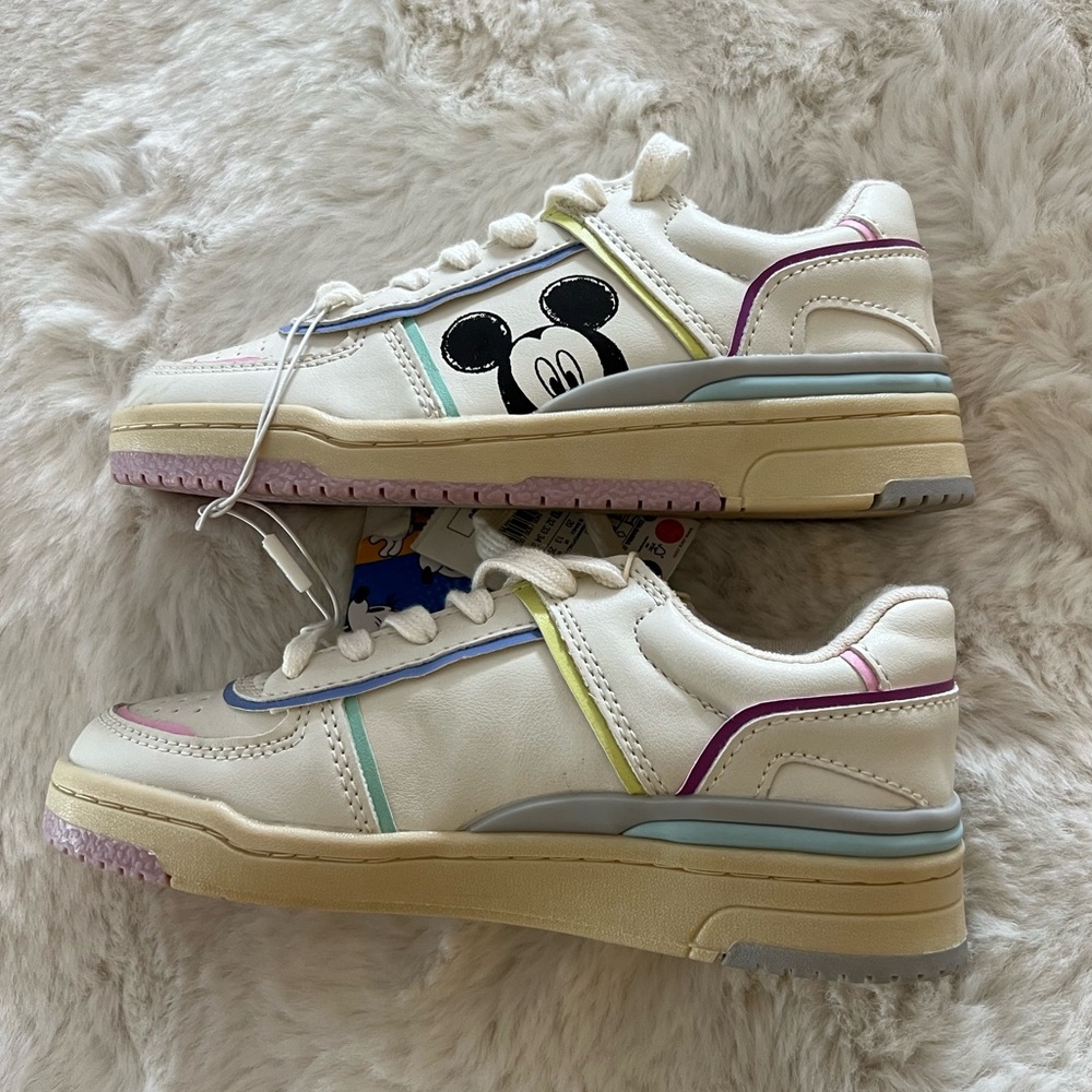 Zara Disney shoes, size 31